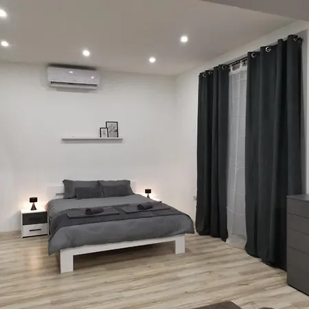 Central Apartments Apartamento Zaječar